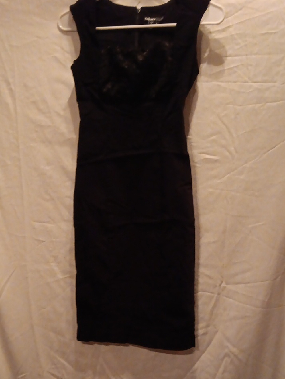 Takara Black Sleeveless Midi Sheath Dress